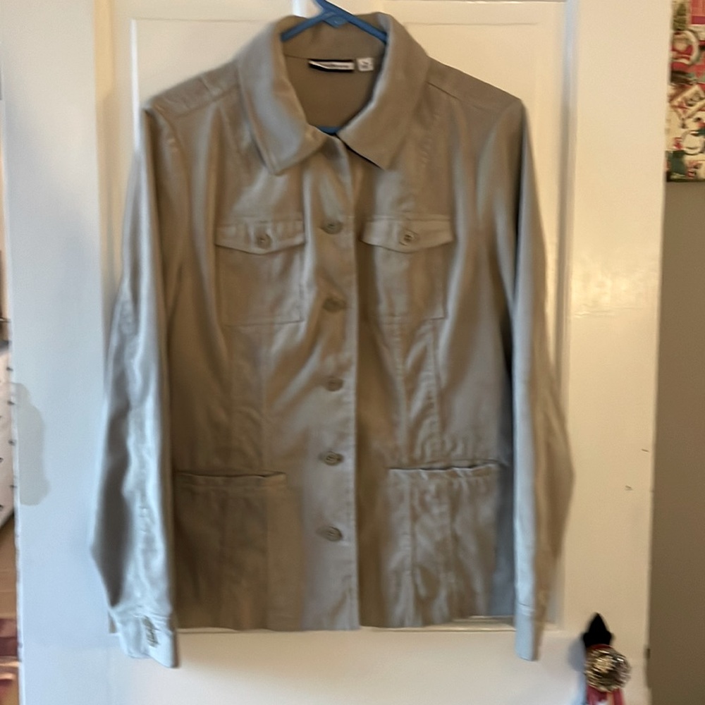 Beige Blazer, thin lines super soft, size M